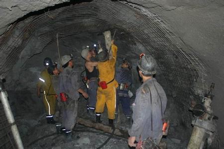 连州工程爆破中的危险因素分析以及应对工程爆破危险的措施